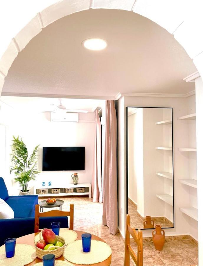 Appartement Apartamento Azzurro à Torrevieja Extérieur photo